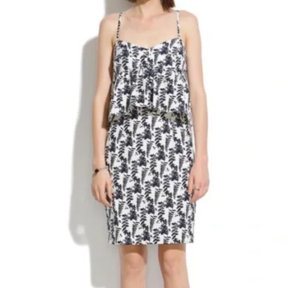 WHiT NY Blue White Floral Silk Rayon Resort Dress size 2